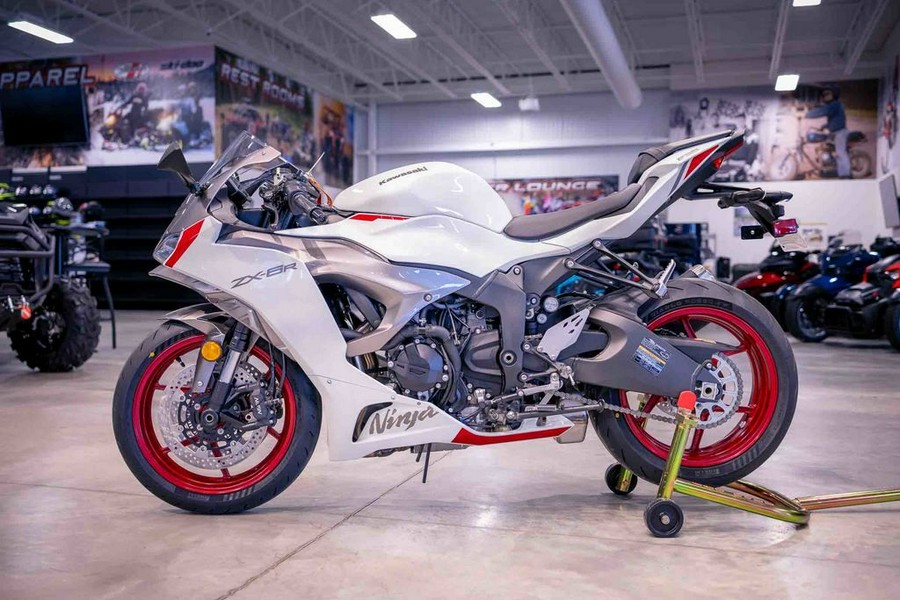 2025 Kawasaki Ninja® ZX™-6R ABS