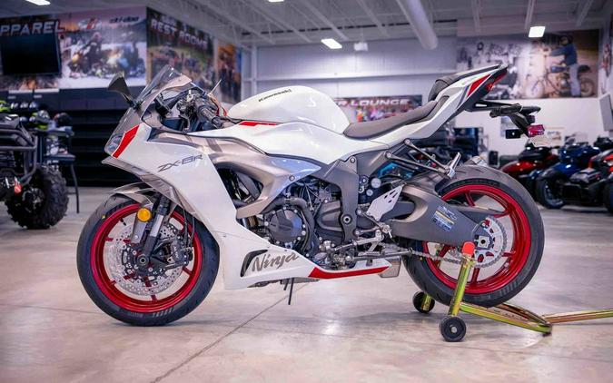2025 Kawasaki Ninja® ZX™-6R ABS