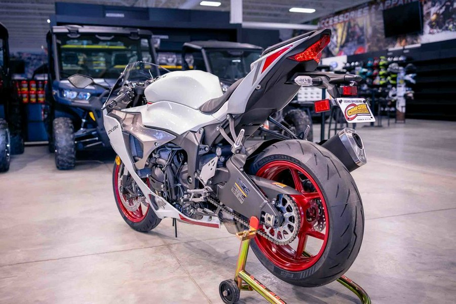 2025 Kawasaki Ninja® ZX™-6R ABS