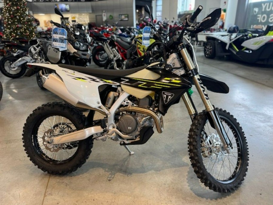 2026 TRIUMPH TF 450-E Jet Black/Pure White