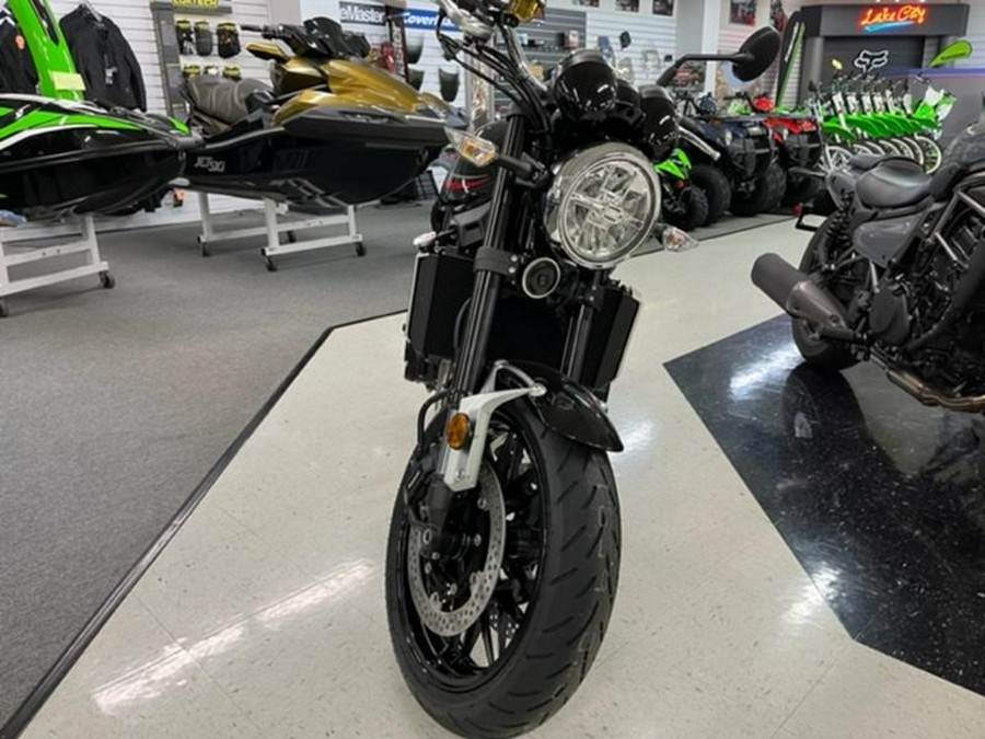 2024 Kawasaki Z900RS ABS