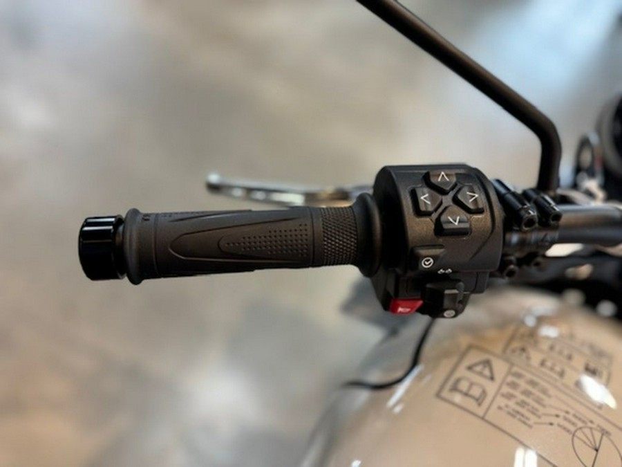 2025 TRIUMPH Scrambler 1200 X Sapphire Black