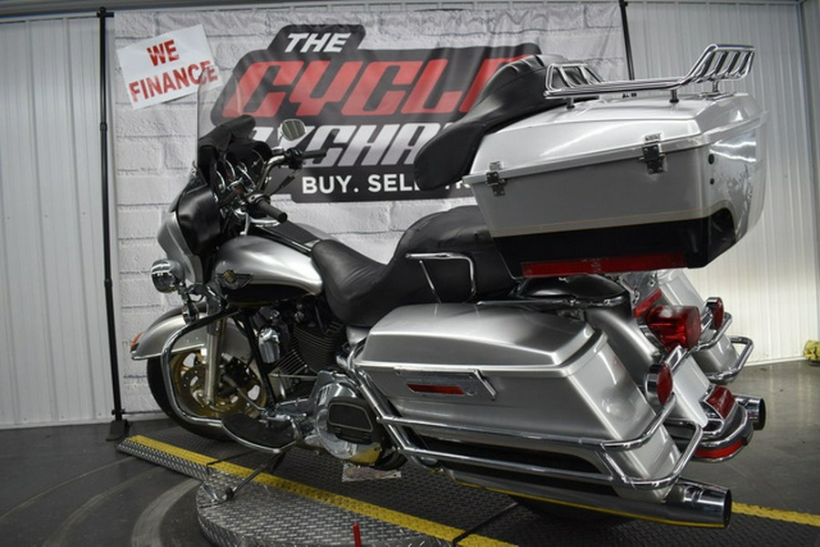 2003 Harley-Davidson FLHTC - Electra Glide Classic