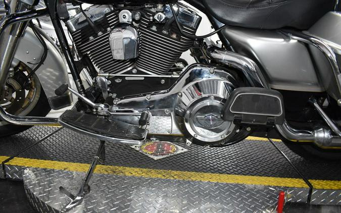 2003 Harley-Davidson FLHTC - Electra Glide Classic *