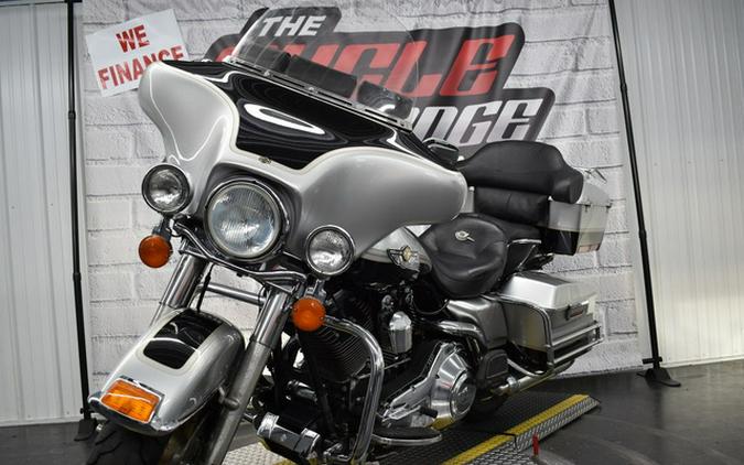 2003 Harley-Davidson FLHTC - Electra Glide Classic *