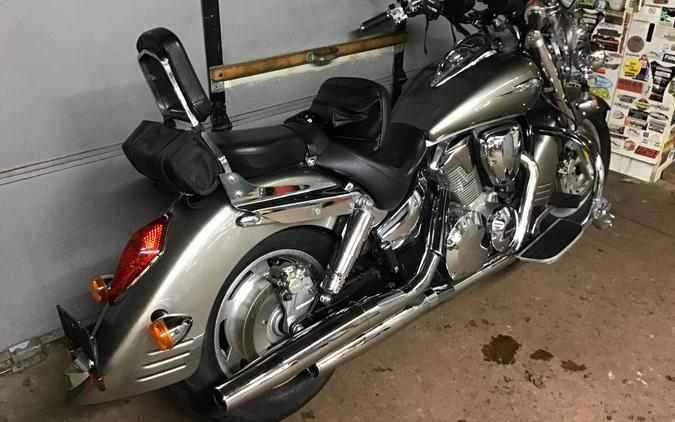 2009 Honda® VTX1300 T