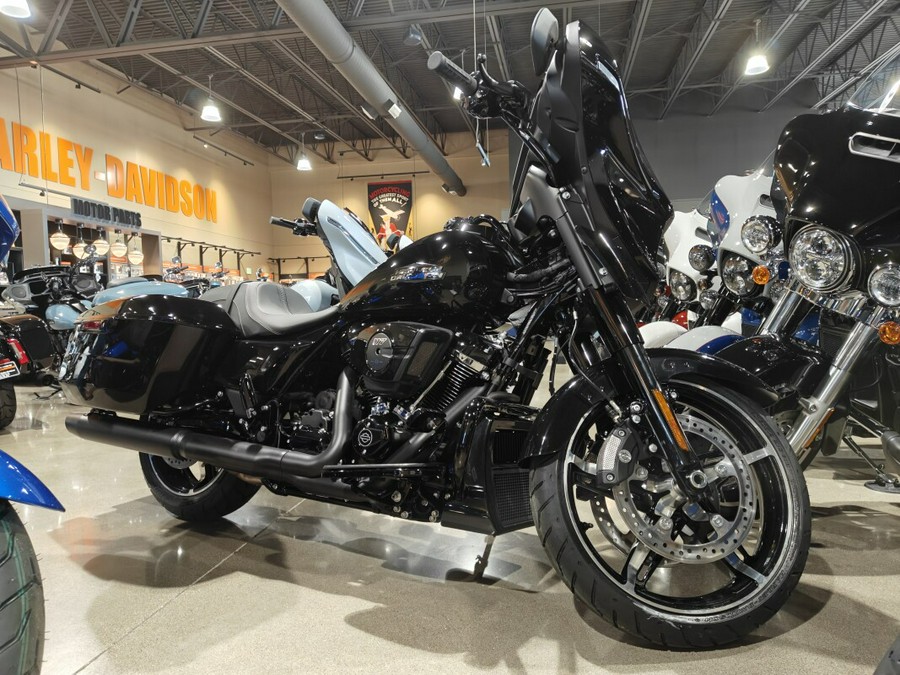 2024 Harley-Davidson Street Glide® Vivid Black