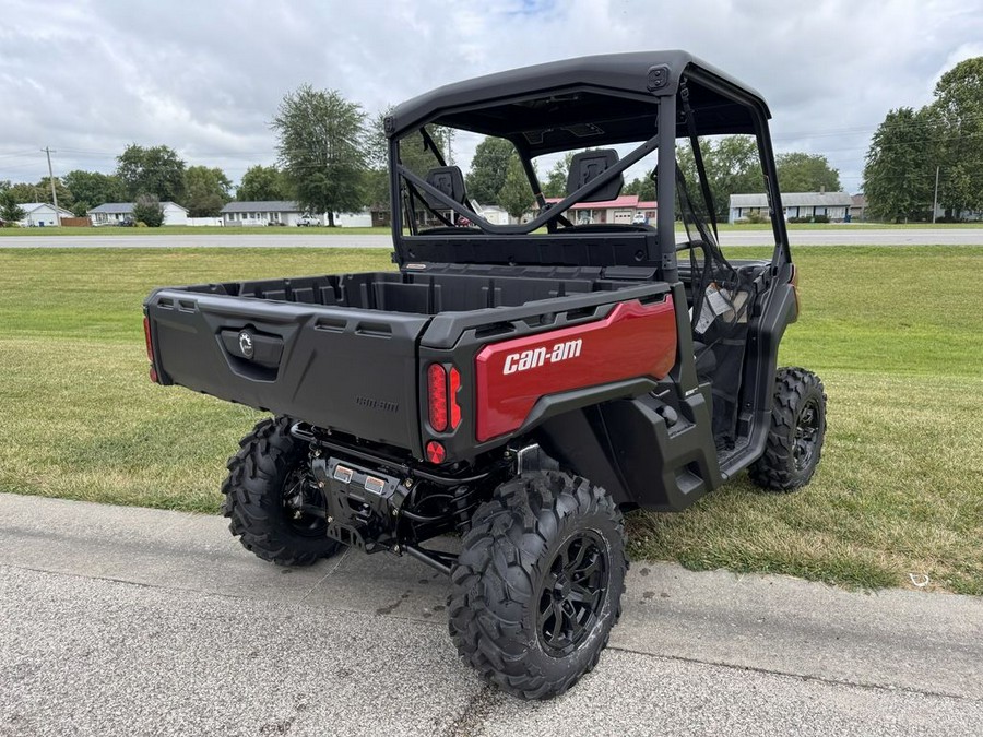 2024 Can-Am® Defender XT HD10