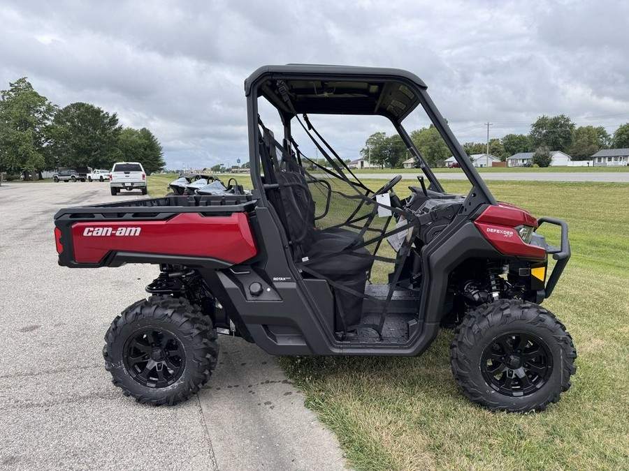 2024 Can-Am® Defender XT HD10