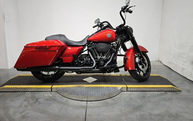 FLHRXS 2025 Road King™ Special