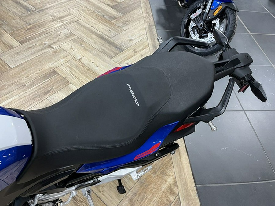 2025 BMW F 900 R Sport