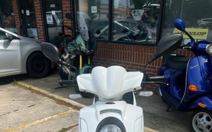 2016 Genuine Scooter Co. Hooligan 170I