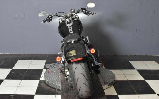2022 Harley-Davidson Fat Bob 114 Vivid Black FLFBS
