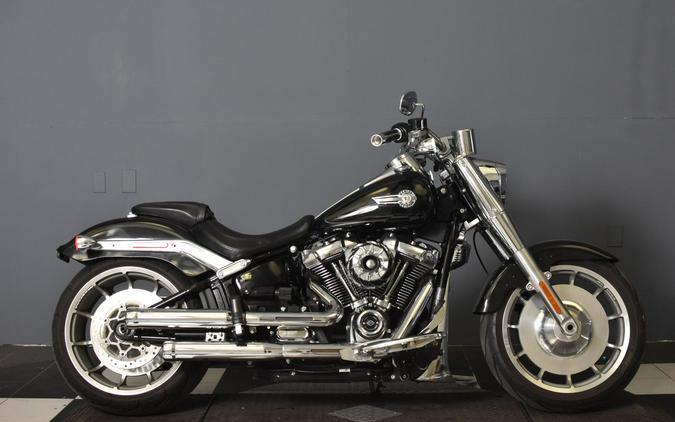 2022 Harley-Davidson Fat Bob 114 Vivid Black FLFBS