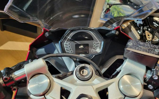 2025 Triumph Daytona 660 Carnival Red/Sapphire Black