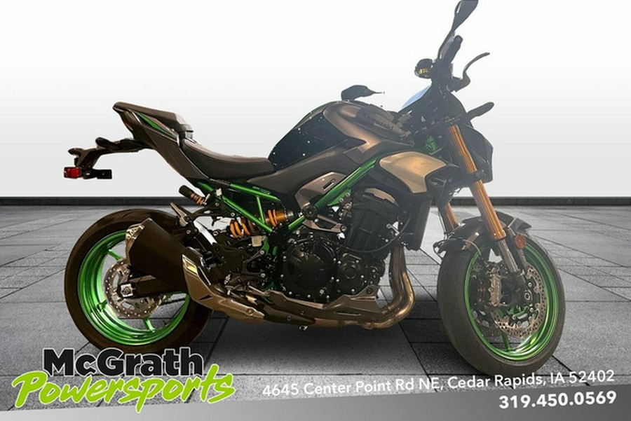 2025 Kawasaki Z900 SE ABS