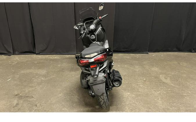 2025 Yamaha XMAX