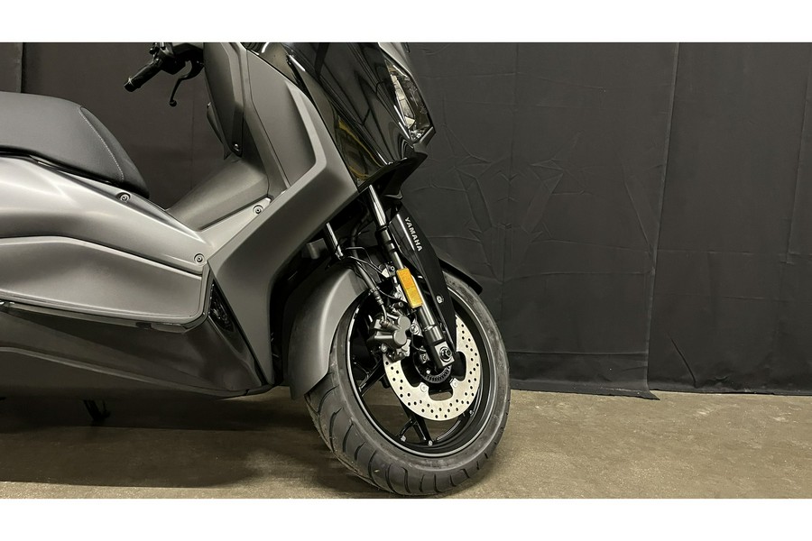 2025 Yamaha XMAX