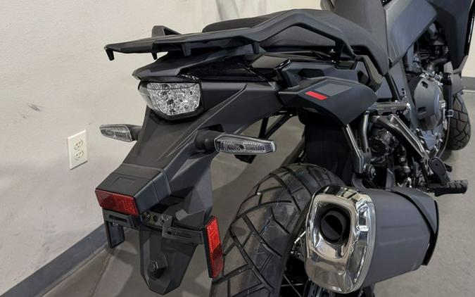 2025 Suzuki V-Strom 800DE