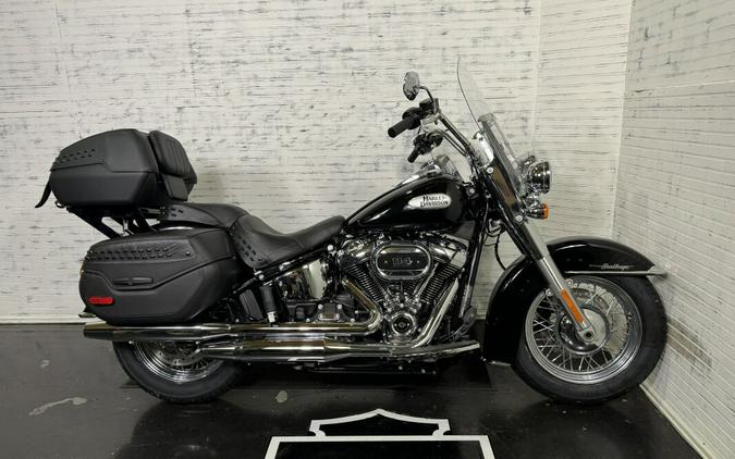 2024 Harley-Davidson® Heritage Classic