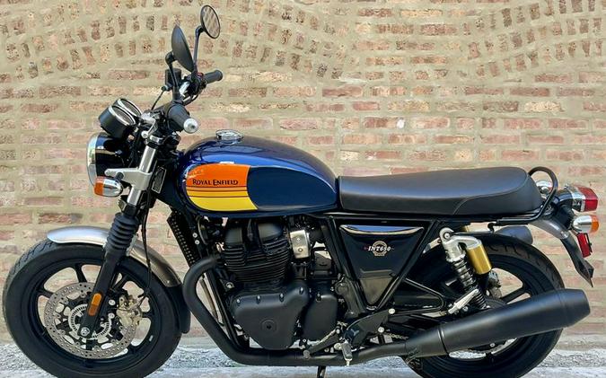 2024 Royal Enfield Twins INT650