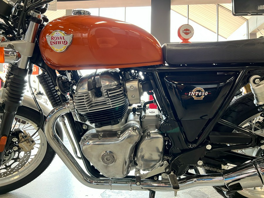 2022 Royal Enfield INT650