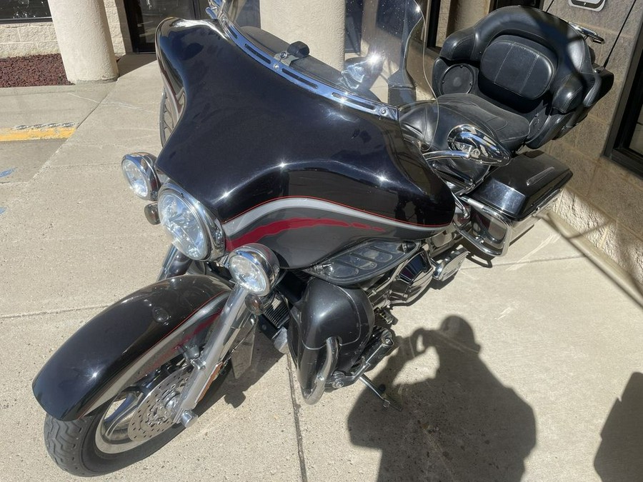 2006 Harley-Davidson® FLHTCUSE - Ultra Classic® Electra Glide® Screamin' Eagle®