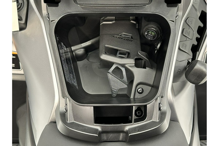 2026 Can-Am Outlander XT 700