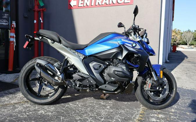 2026 BMW R 1300 R Exclusive