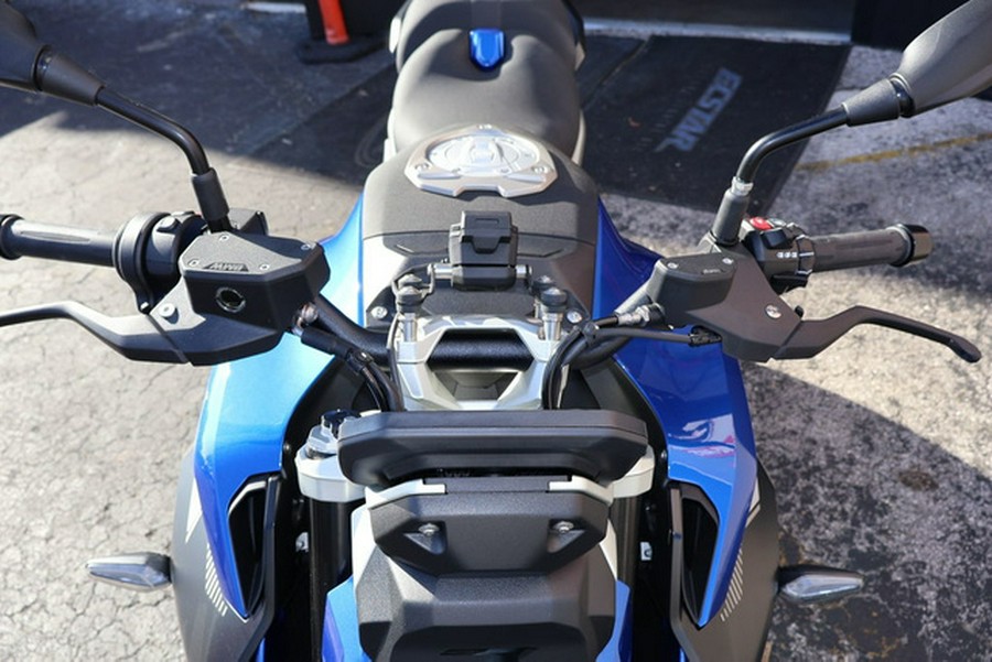 2026 BMW R 1300 R Exclusive