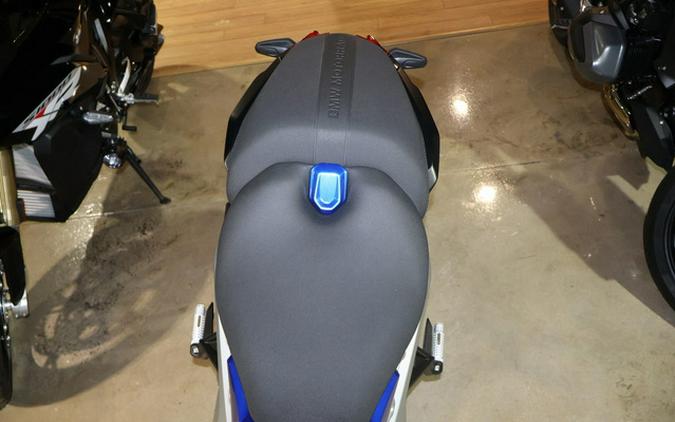 2026 BMW R 1300 R Exclusive