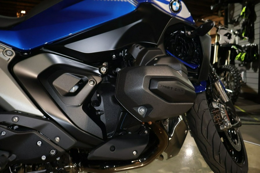 2026 BMW R 1300 R Exclusive