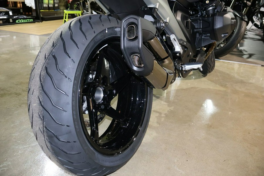 2026 BMW R 1300 R Exclusive