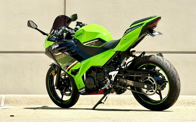 2020 Kawasaki Ninja 400 ABS KRT Edition