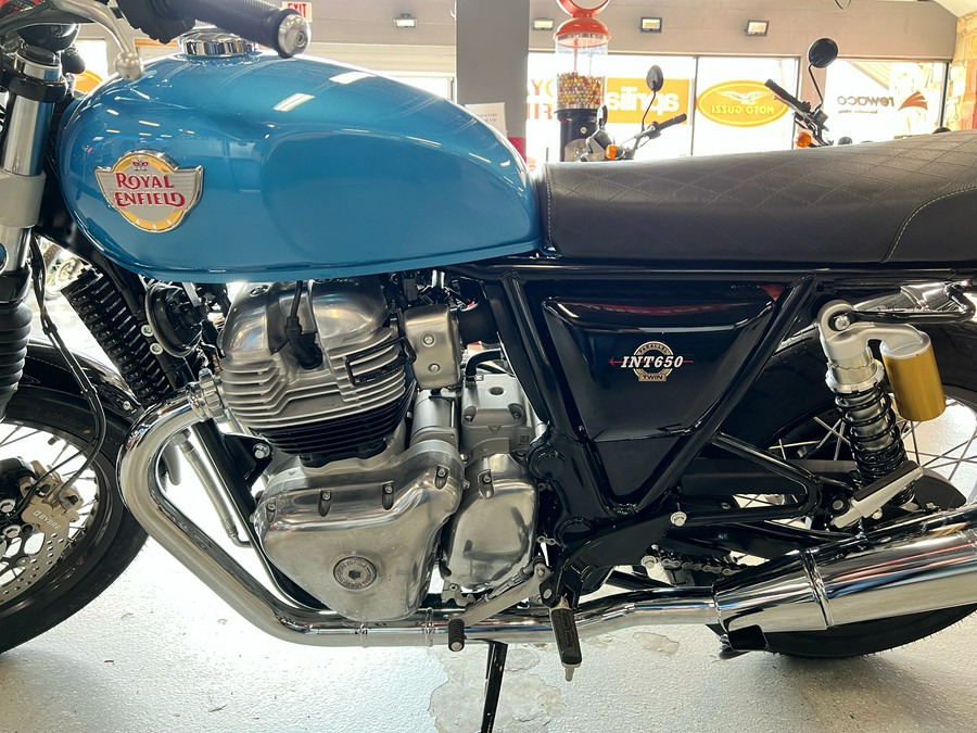 2022 Royal Enfield INT650