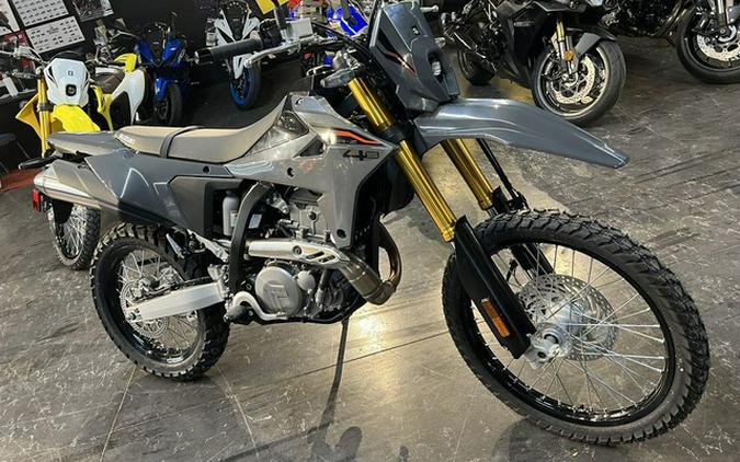 2025 Suzuki DR-Z 4S