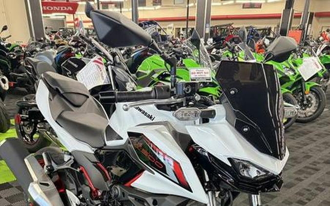 2026 Kawasaki Z500 SE ABS