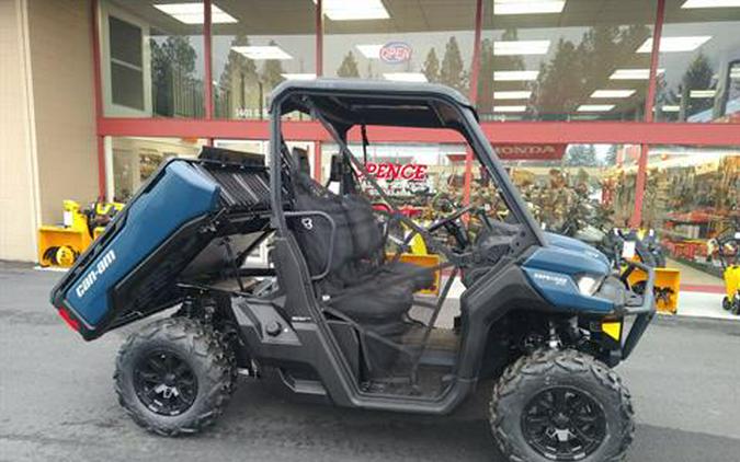 2025 Can-Am Defender XT HD7