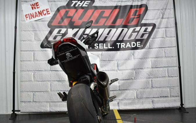 2017 Ducati Hypermotard 939 Star White Silk