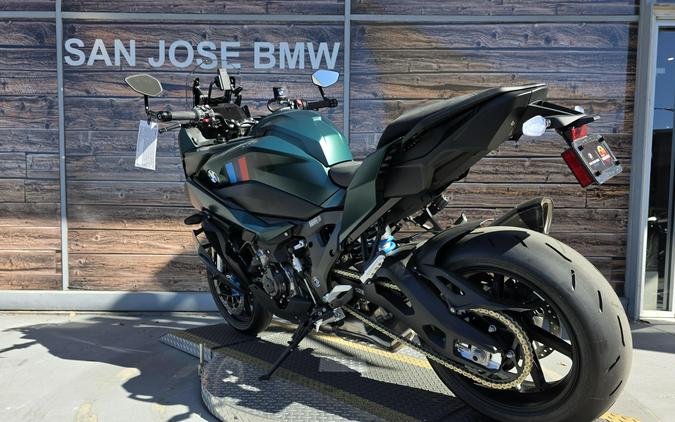 2026 BMW M 1000 XR