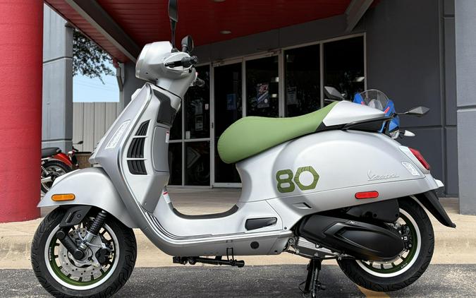 2027 Vespa GTS 310