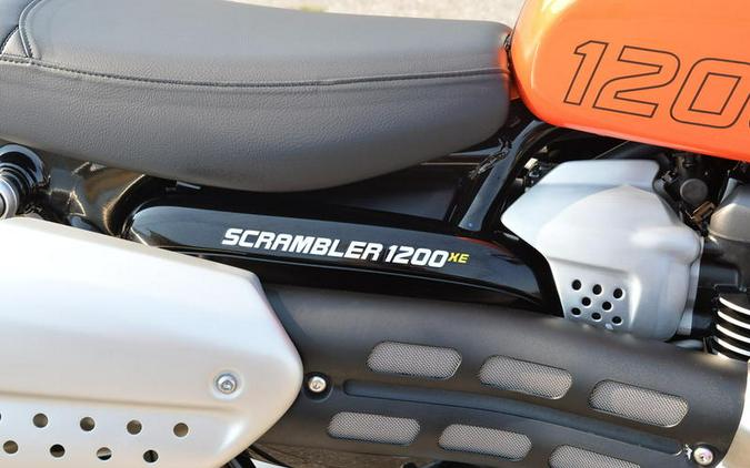 2024 Triumph Scrambler 1200 XE Baja Orange / Phantom Black