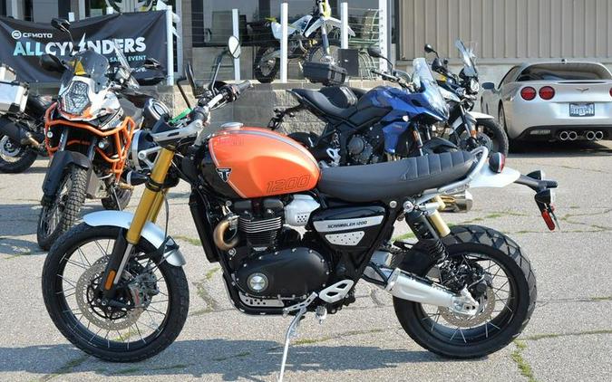 2024 Triumph Scrambler 1200 XE Baja Orange / Phantom Black