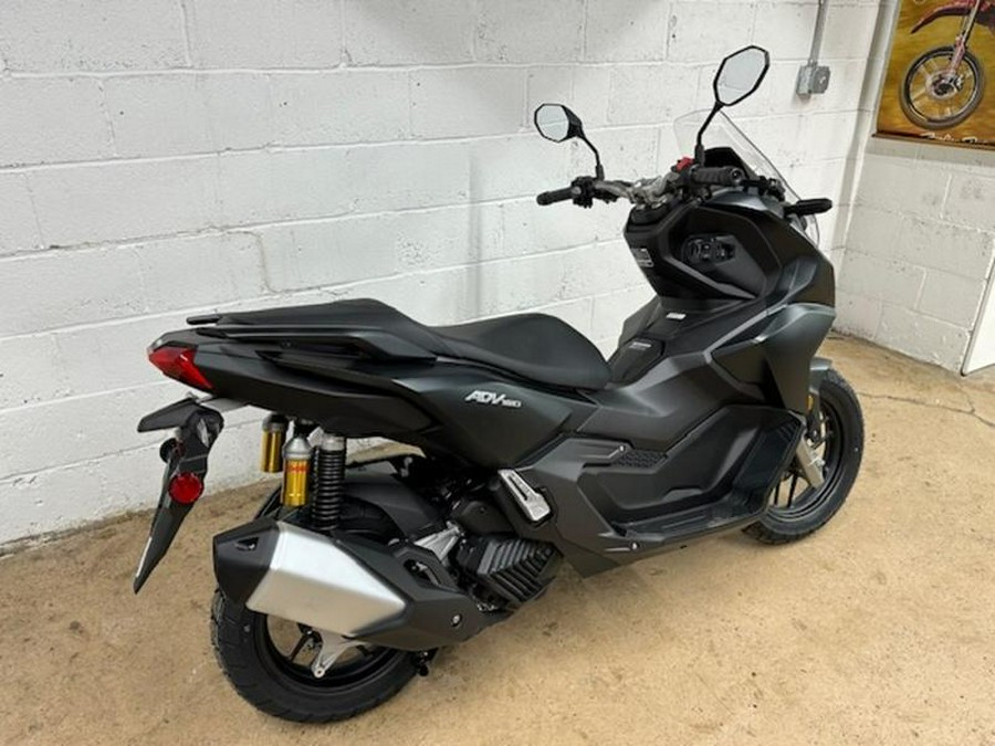 2025 Honda® ADV160