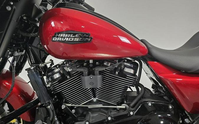 2025 Harley-Davidson® FLHX - Street Glide®