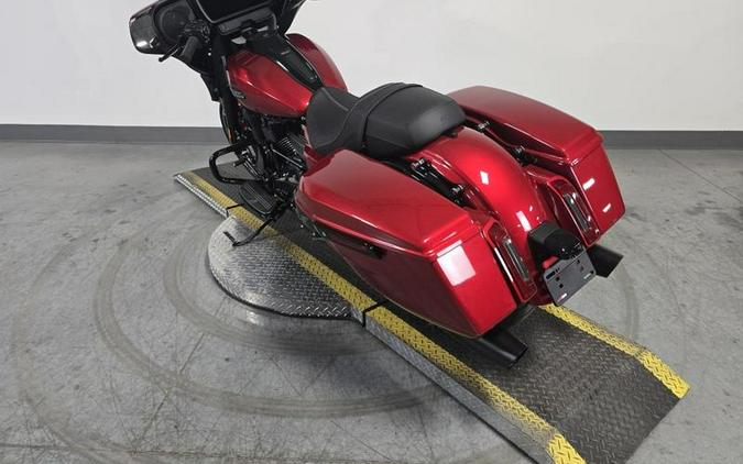 2025 Harley-Davidson® FLHX - Street Glide®