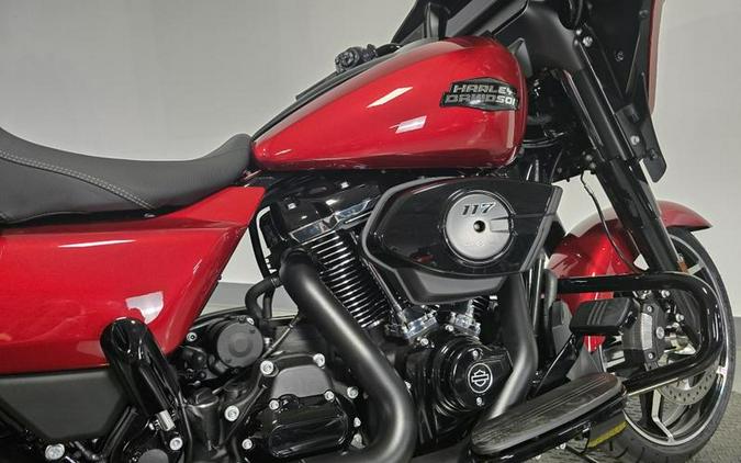 2025 Harley-Davidson® FLHX - Street Glide®