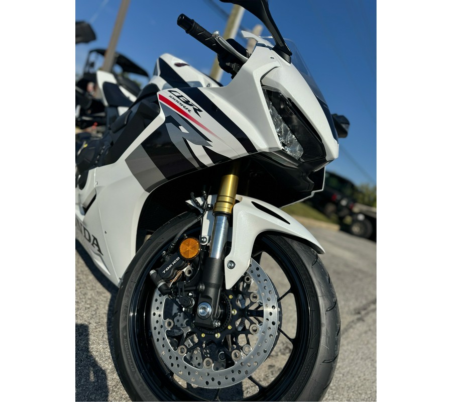 2026 Honda CBR1000RR ABS