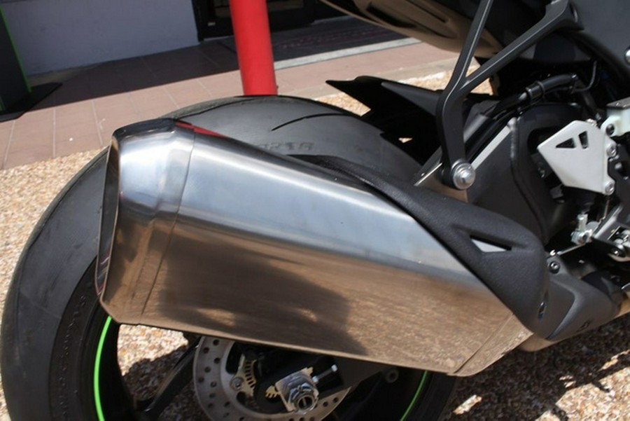 2025 Kawasaki Ninja ZX-10RR ABS