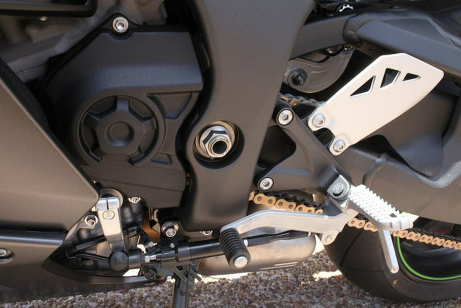 2025 Kawasaki Ninja ZX-10RR ABS